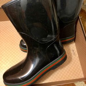 Gucci men’s rain boots size 9US / 8G